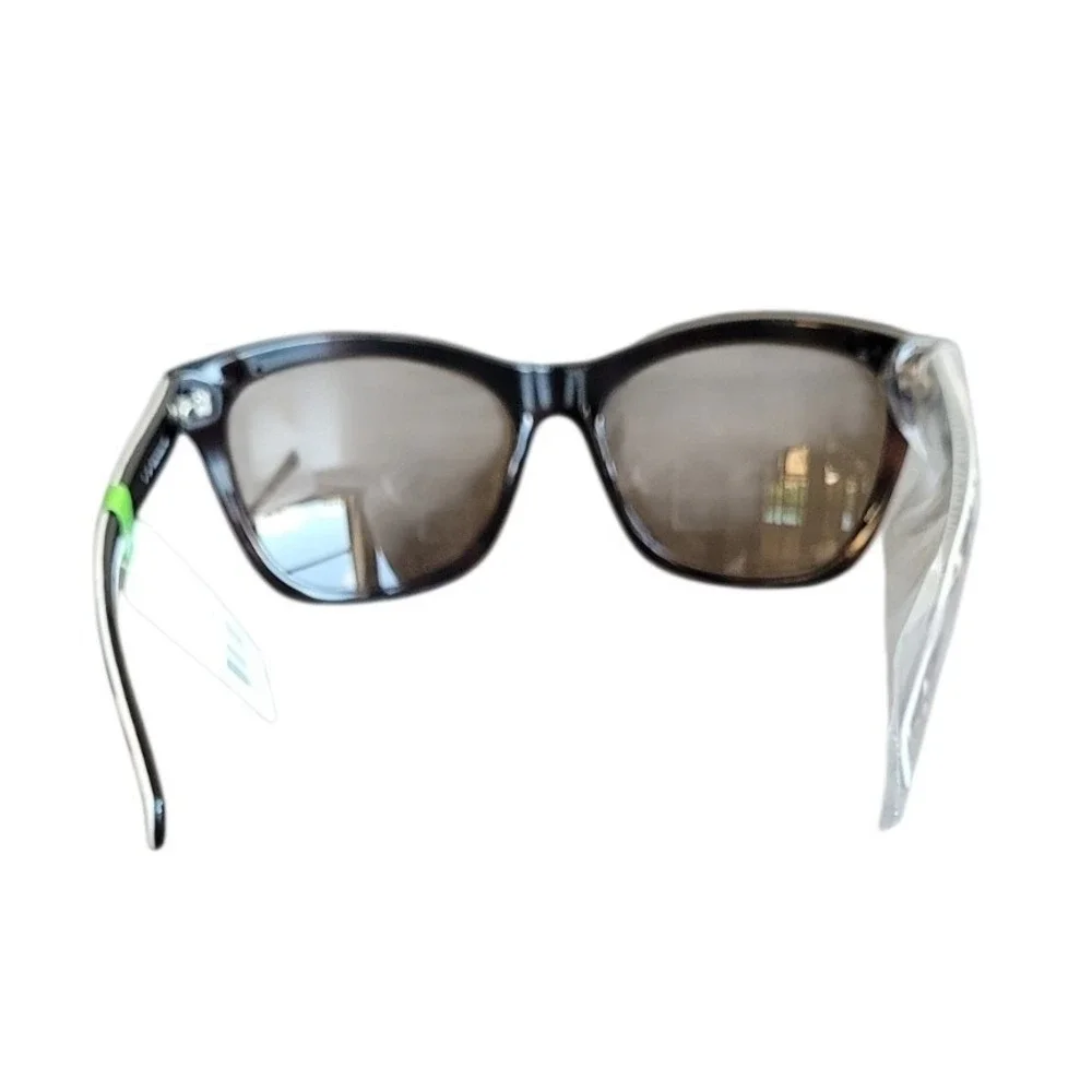 VERA BRADLEY Painted Feathers Sunglasses One Size